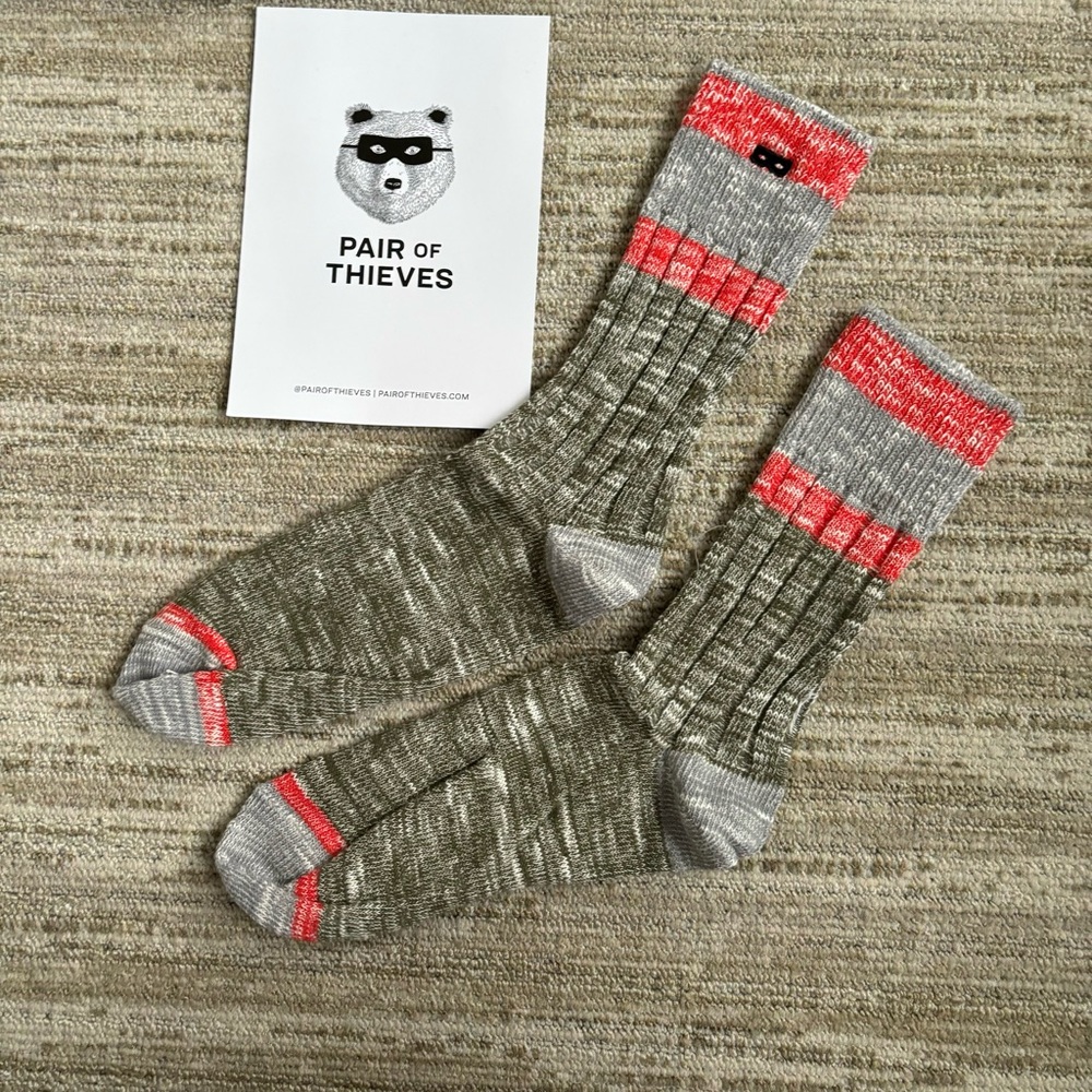 PAIR OF THEIVES MENS NEW SEAWEED GRAY COTTON BLEND BOOT CREW SOCKS SIZ3 6 -12